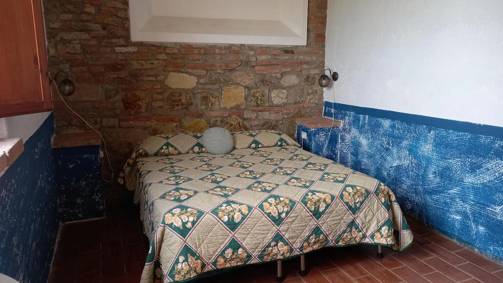 La Pievaccia Guest House Binami Country house